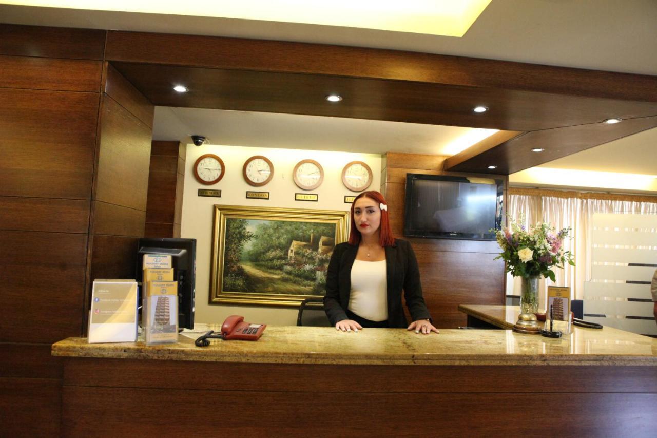 Holiday Home Suites Beirut Esterno foto